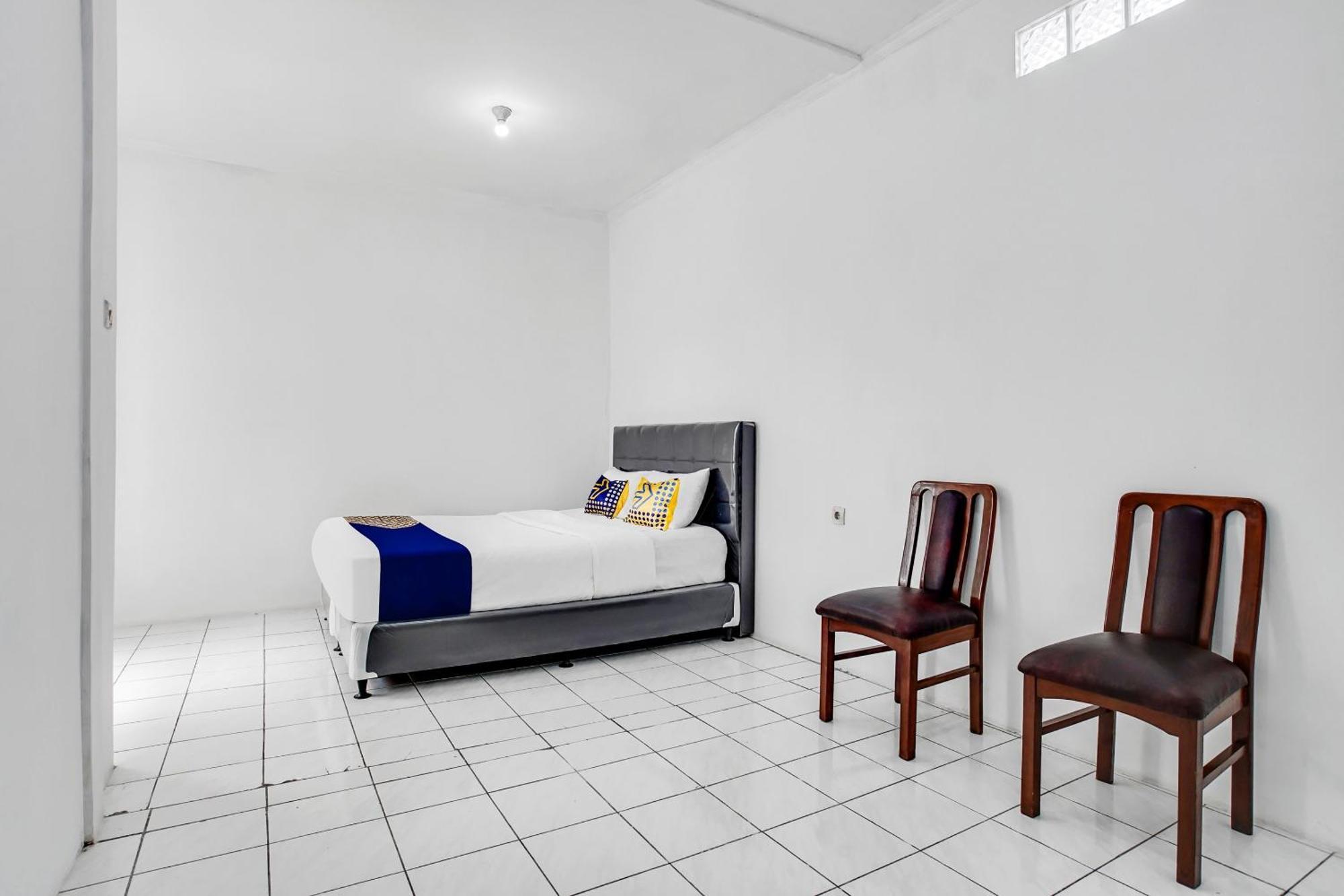 Spot On 91117 Sriwijaya Residence Syariah Μπαντούνγκ Εξωτερικό φωτογραφία